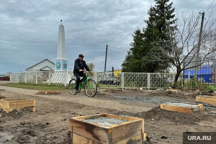 Село Введенское. Начало строительства похоронного дома. Курган, село введенское, село введенка