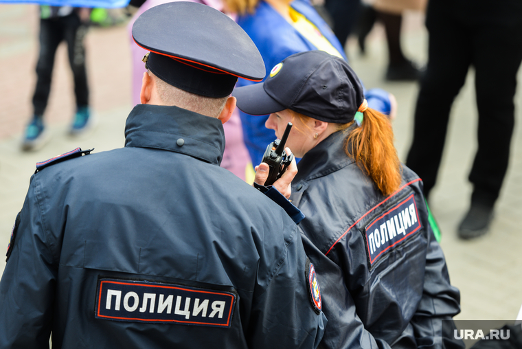 Первомайский концерт в ЦПКиО им. Гагарина. Челябинск , патруль, полиция
