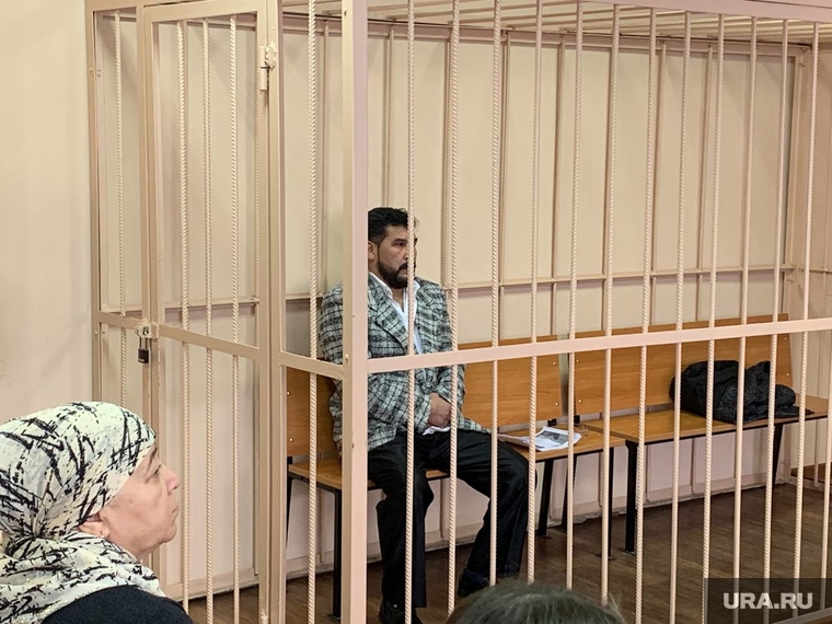 Шерматов отрицает слова дочери убитой о том, что он ранее избивал ее мать из-за ревности