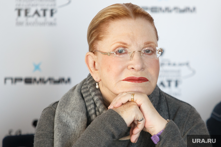 Пресс-конференция актеров театра «Вахтангова». Екатеринбург, портрет, максакова людмила