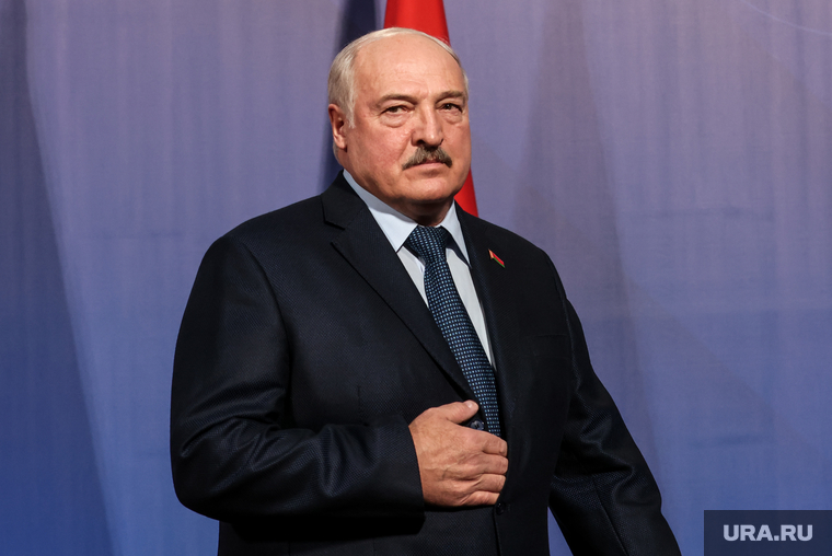 Владимир Путин на саммите ОДКБ в Ереване. Армения, Ереван, лукашенко александр