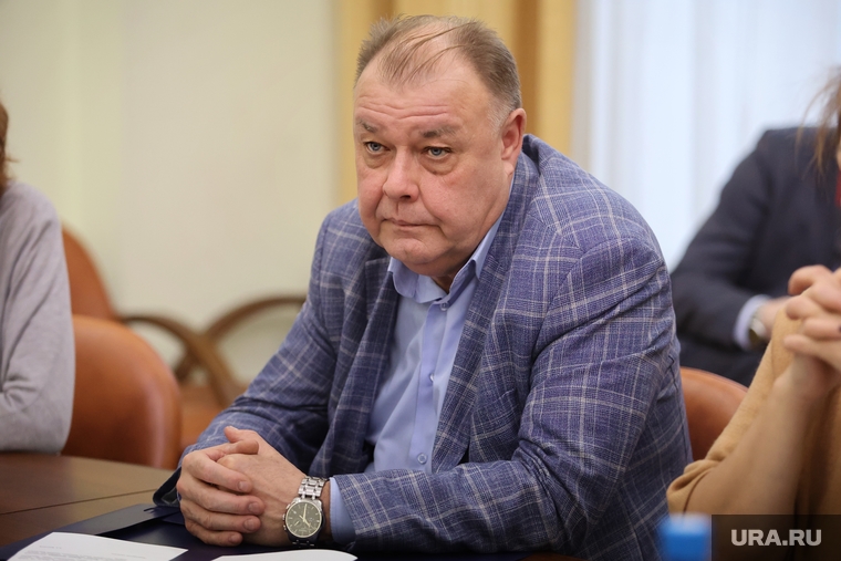 По словам депутата Александра Обласова, фермеры десятилетиями занимаются контролируемыми отжигами