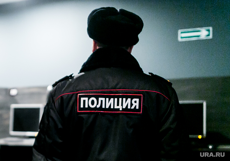 Подпольный игровой клуб. Тюмень, полиция, клуб, компьютеры, полицейский, компы, компьютерный салон