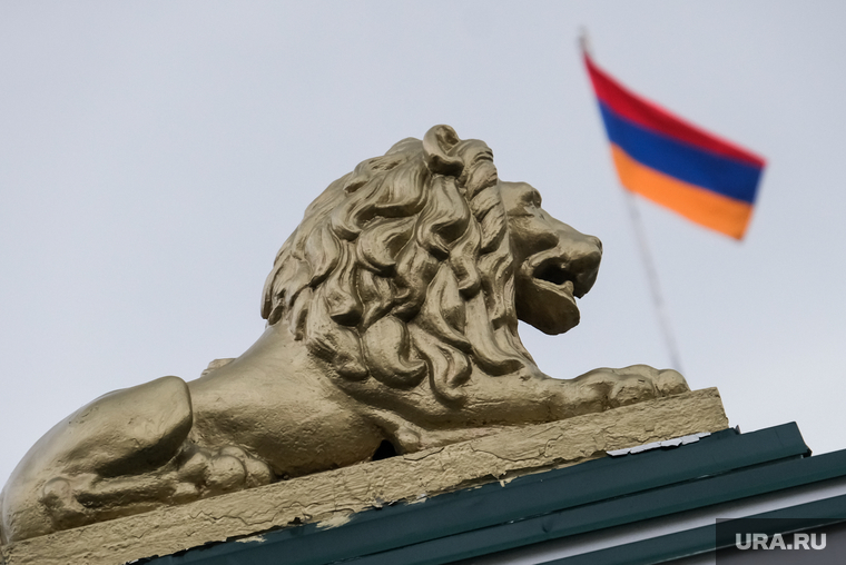 Виды Москвы, Москва , армения, флаг армении, армянский флаг, посольство армении