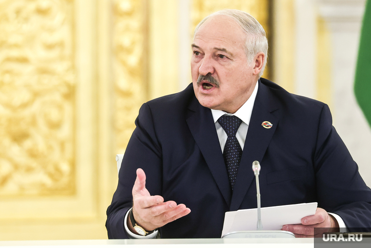 Владимир Путин и Александр Лукашенко на заседании высшего Госсовета союзного государства России и Белоруссии. Москва, лукашенко александр