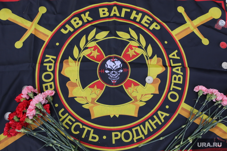 Памяти Пригожина и Уткина. Тюмень , мемориал, чвк вагнер