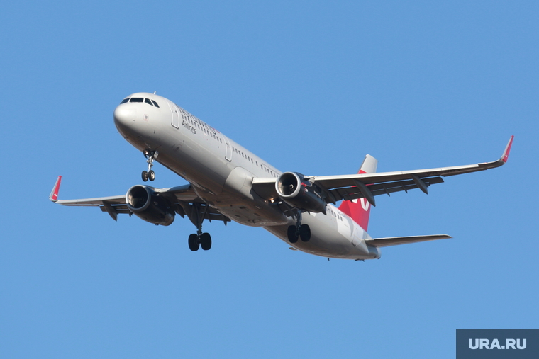 Самолеты в Большом Савино. Пермь, самолет, nordwind airlines, airbus a321, нордвинд
