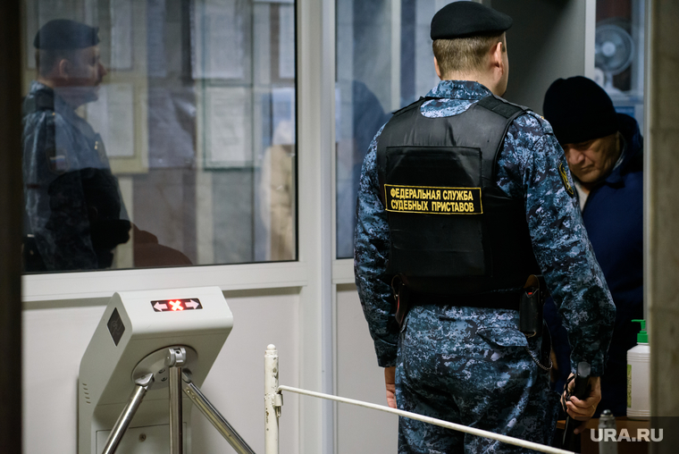 Избрание меры пресечения Веронике Наумовой. Екатеринбург, фссп, суд, федеральная служба судебных приставов