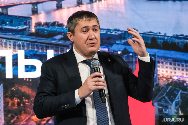 Встреча с губернатором Пермского края Дмитрием Махониным "Пермский край на связи" ВДНХ. Москва, махонин дмитрий