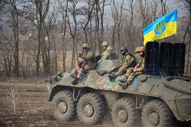 Вооруженные силы Украины. stock, бтр, военные, украина, флаг, всу, stock