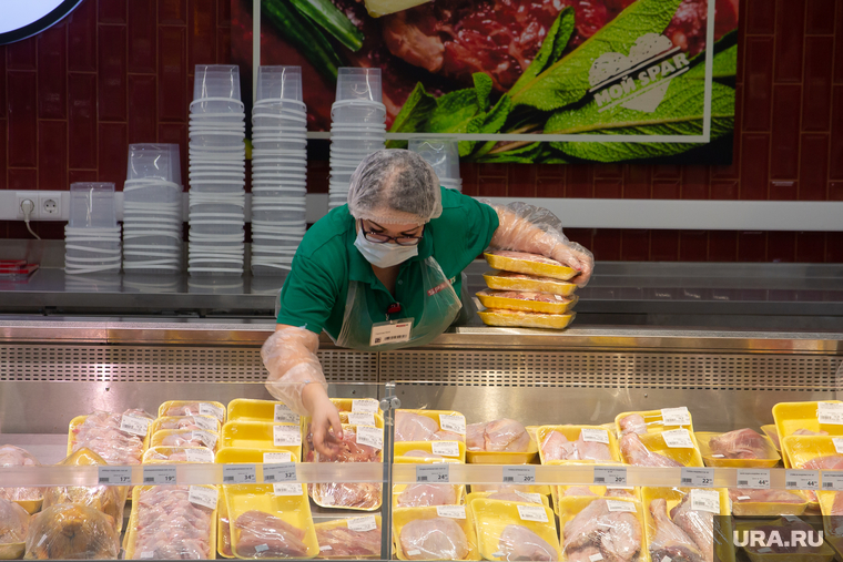 Клипарт с Ириной Текслер. Магнитогорск, витрина, курица, мясо, продуктовый магазин