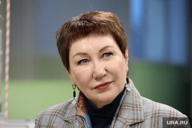 Сенатор Перминова открывает отделение реабилитации в центре Илизарова. Курган, перминова елена