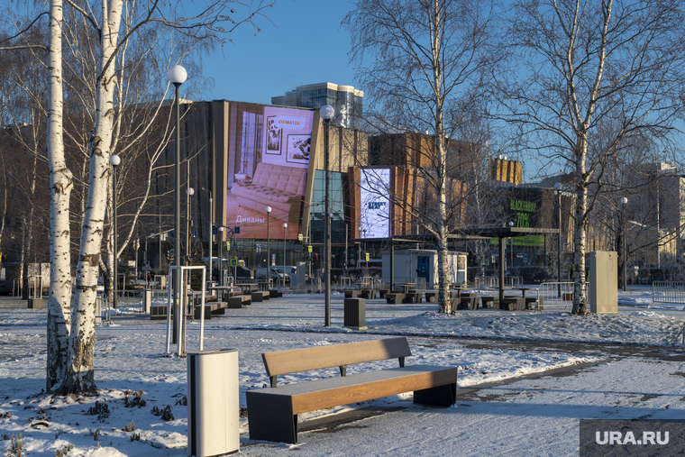 Зимние виды города. Пермь, зима, imall, торговый центр ай мол