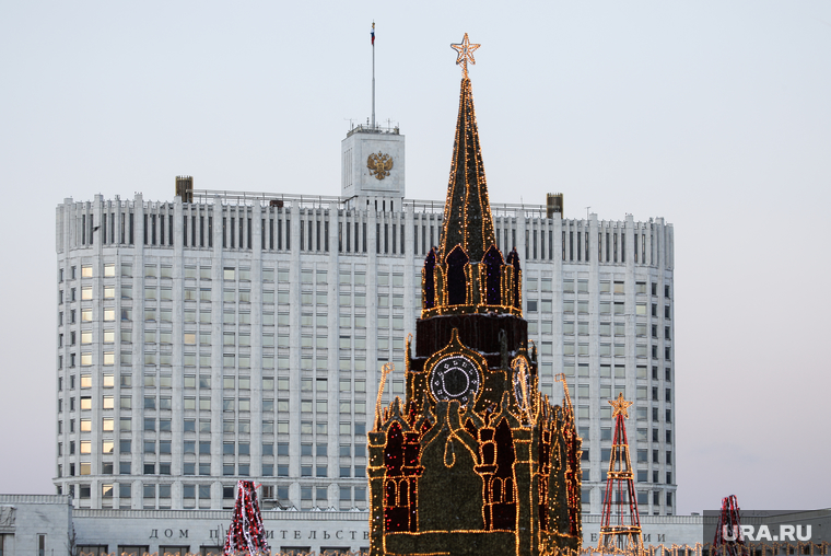 Виды, здания, министерства. Москва, белый дом, правительство РФ, правительство, кремль, московский кремль, Дом Правительства Российской Федерации, кремль и белый дом