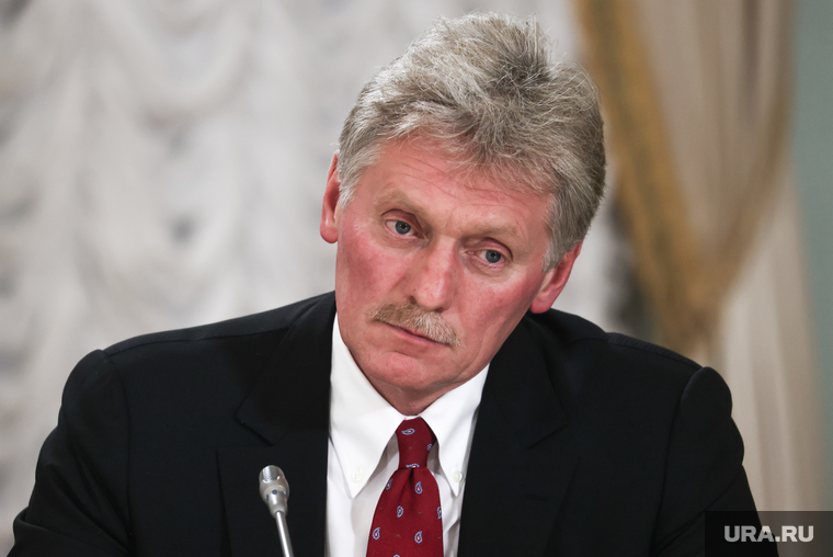 Президент России Владимир Путин на итоговой пресс-конференции саммита "Россия-Африка". Санкт-Петербург, песков дмитрий, топ