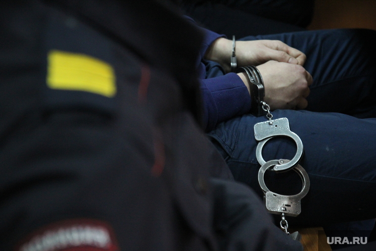 Избрание меры пресечения Андрею Решетникову. Магнитогорск, арест, суд, мера пресечения, наручники, преступление