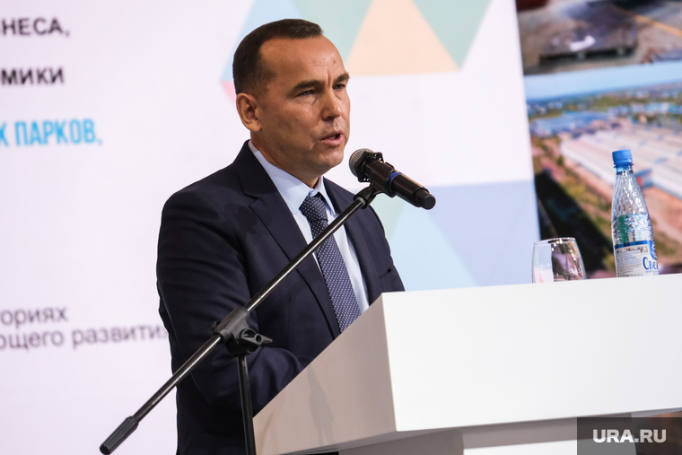 Алексей Текслер и Владимир Якушев на выставке "Россия" на ВДНХ. Москва, шумков вадим
