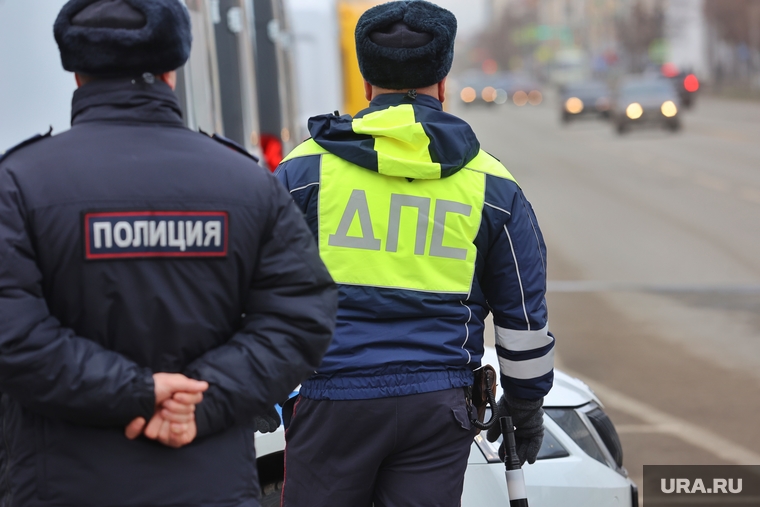 Вручение школьных автобусов и машин скорой помощи. Курган, патруль дпс, полиция, дпс, рейд полиции