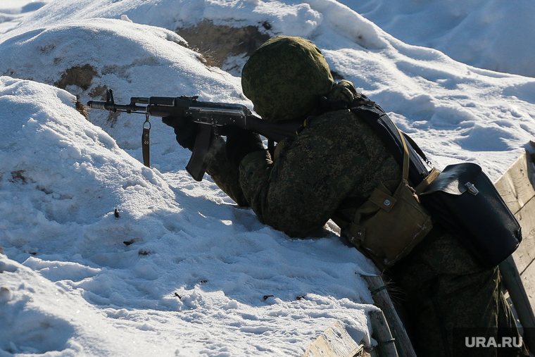 Полигон ТВВИКУ. Тюмень, зима, военные, оружие, стрельба, окоп, полигон, сво, специальная военная операция
