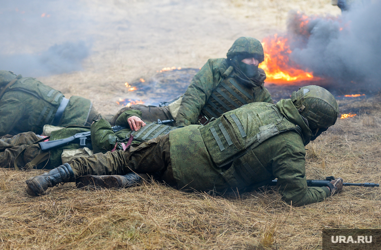 Боевое слаживание мобилизованных на Чебаркульском полигоне ЦВО. Челябинская область, учения, армия, военные, солдаты, оружие, вооружение, война, бойцы, боевые действия, полигон, сво, боевое слаживание