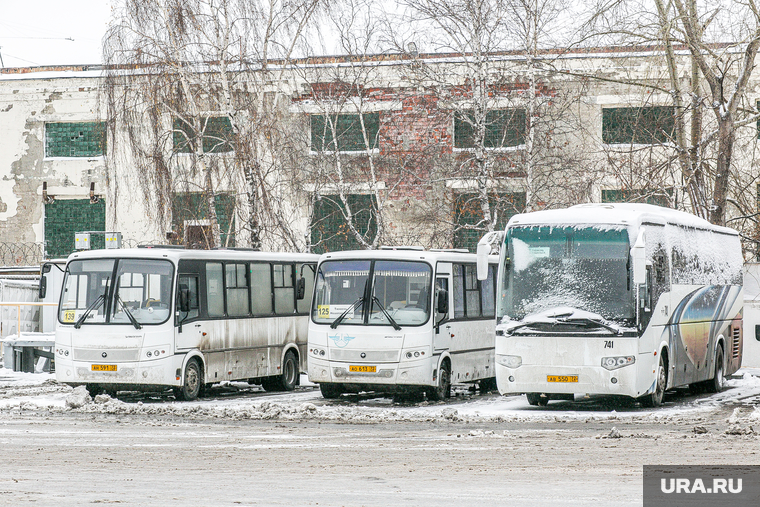 Автовокзал. Тюмень, автобус