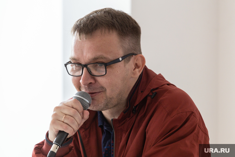 Книжная ярмарка «Красная строка». Екатеринбург, сальников алексей