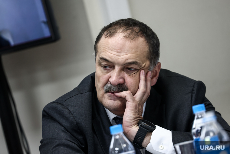 Семинар-совещание по подготовке Госсовета по туризму. Владивосток, меликов сергей