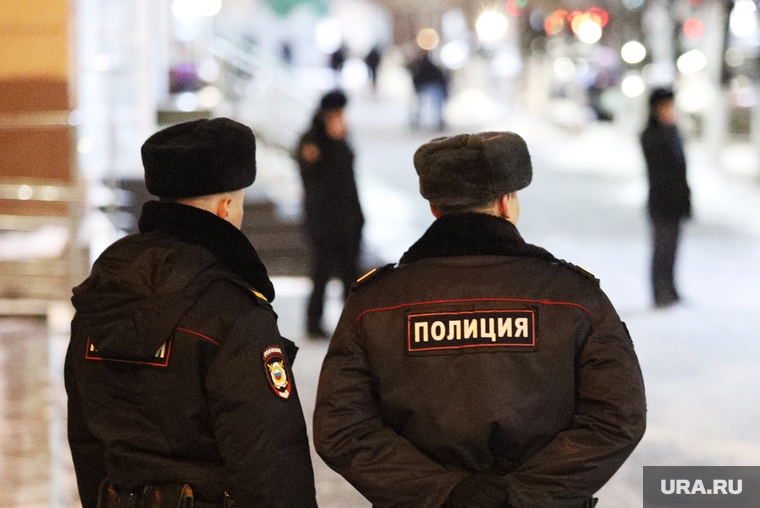 Обстановка на площади Ленина во время митингов против войны. Курган, ппс, полиция, наряд полиции, рейд полиции