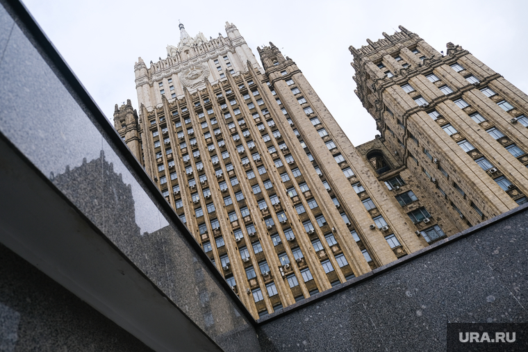 Повседневная жизнь. Москва, мид, здание, министерство иностранных дел