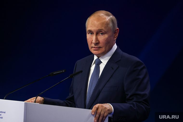 Владимир Путин на Третьей Международной олимпиаде по финансовой безопасности. Сочи, путин владимир, топ