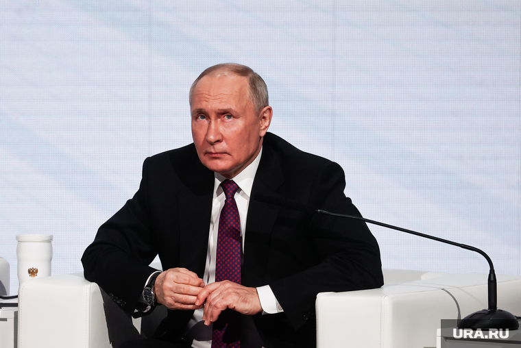 Владимир Путин на 4 съезде железнодорожников. Москва, путин владимир
