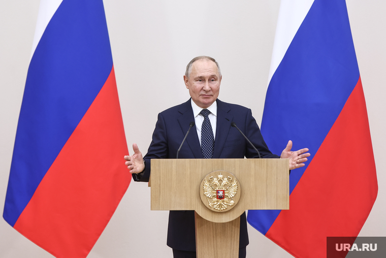 Владимир Путин на приветствии членам избирательных комиссий. Москва, путин владимир, топ