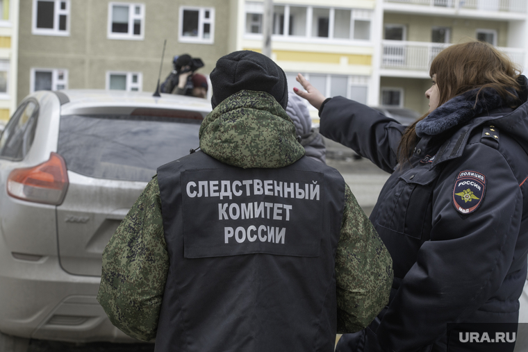 ЧП на улице Ушакова 20. Пермь, следственный комитет, следователь, скр, место происшествия