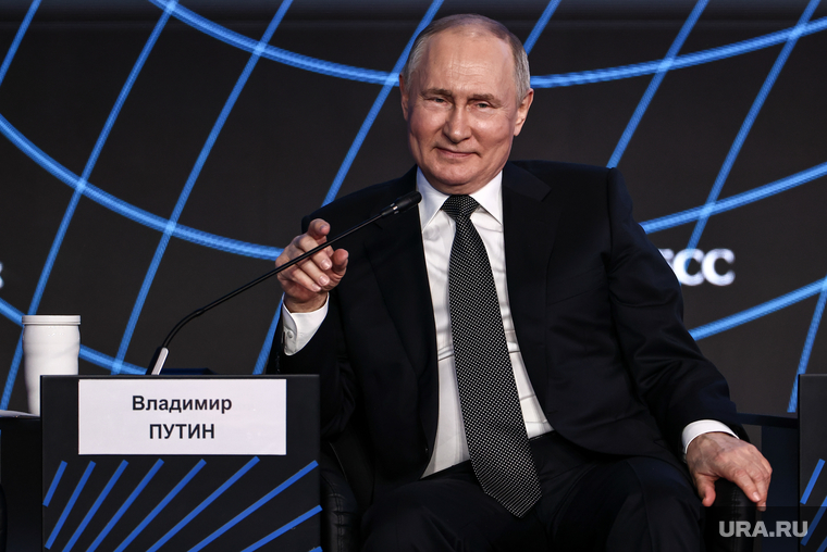 Владимир Путин на форуме АСИ. Москва, путин владимир