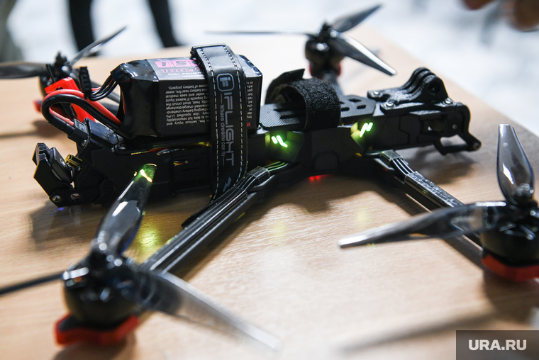 Подготовка операторов FPV-дронов. Екатеринбург, бпла, беспилотник, дрон химера, fpv дрон, фпв дрон