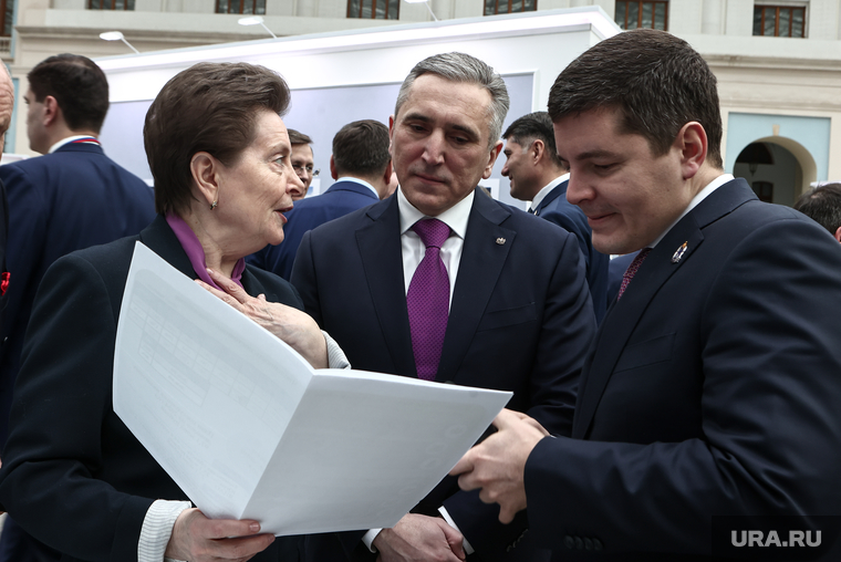 Сбор гостей на послание президента Федеральному Собранию. Москва, моор александр, артюхов дмитрий, комарова наталья