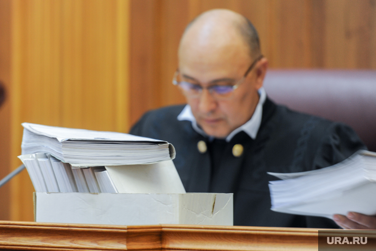 Суд над таджиками. Челябинск , уголовное дело, судья, суд