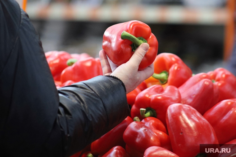 Торговый центр. Курган, перец, овощи, болграский перец
