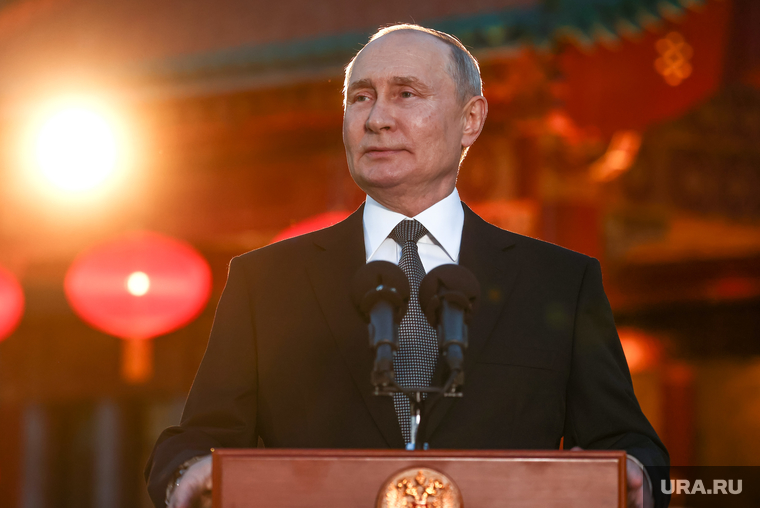 Заключительная пресс-конференция президента России Владимира Путина по окончанию визита в Китай. Пекин, КНР, путин владимир