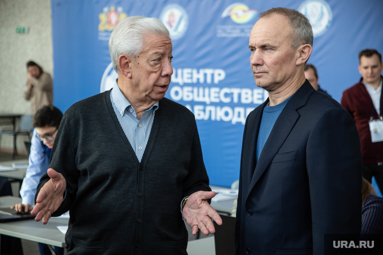 Сопредседатель ЦОН Александр Левин (слева) и Олег Чемезов