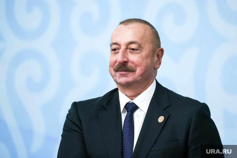 Совместное фотографирование глав независимых государств СНГ. Бишкек, Республика Киргизия, алиев ильхам