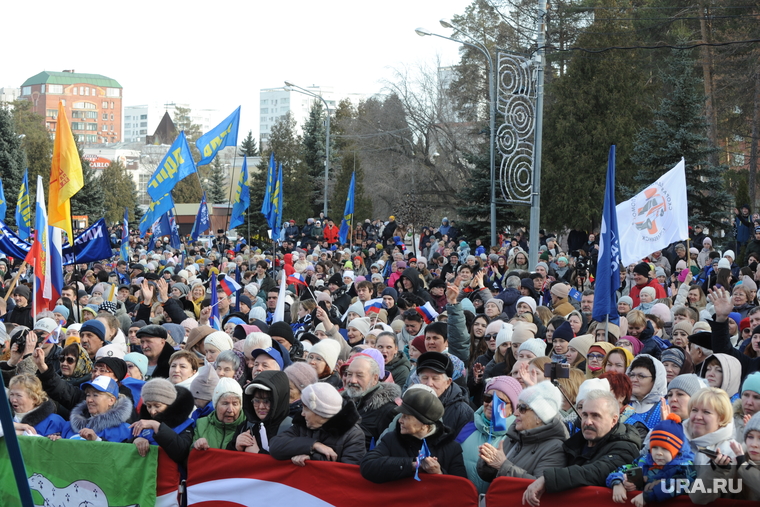 На концерте собрались толпы челябинцев