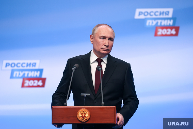 Президент России Владимир Путин на пресс-конференции после окончания голосования на президентских выборах 2024. Москва, путин владимир
