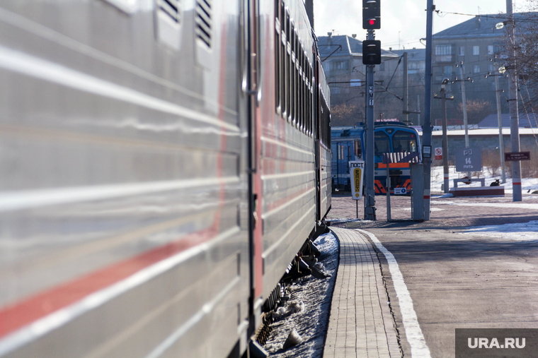 Передвижной выставочно-лекционный комплекс ОАО «РЖД». Магнитогорск, вокзал, перрон, магнитогорск