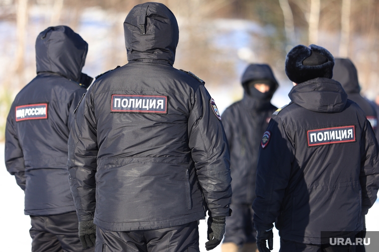 Крещенские купания. Курган, полиция, наряд полиции