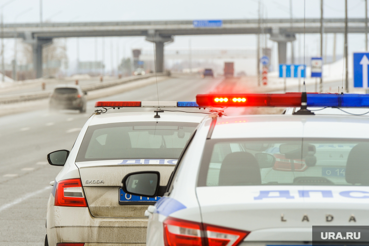 Дорога. Челябинск, силовики, трасса, патруль, м5, трафик, полиция, автотранспорт, проблесковый маячок, гибдд, дпс, дорога