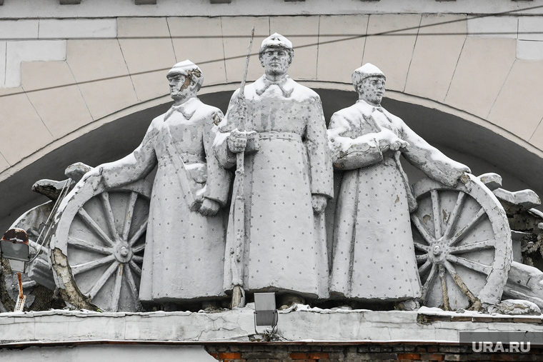 Виды Екатеринбурга, одо, скульптура, областной дом офицеров
