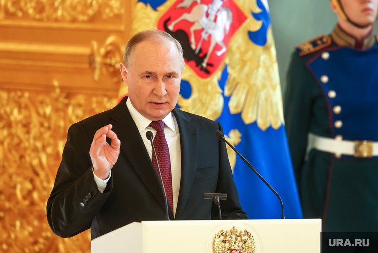 Президент России Владимир Путин на встрече с доверенными лицами. Москва, путин владимир, топ