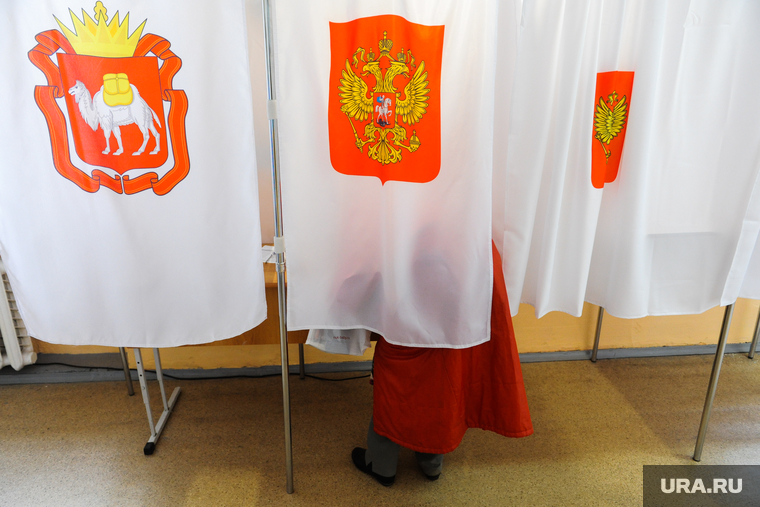 Выборы-2019. Избирательный участок. Челябинск, кабина для голосования, топ, избирательный участок, звездочка, выборы 2024
