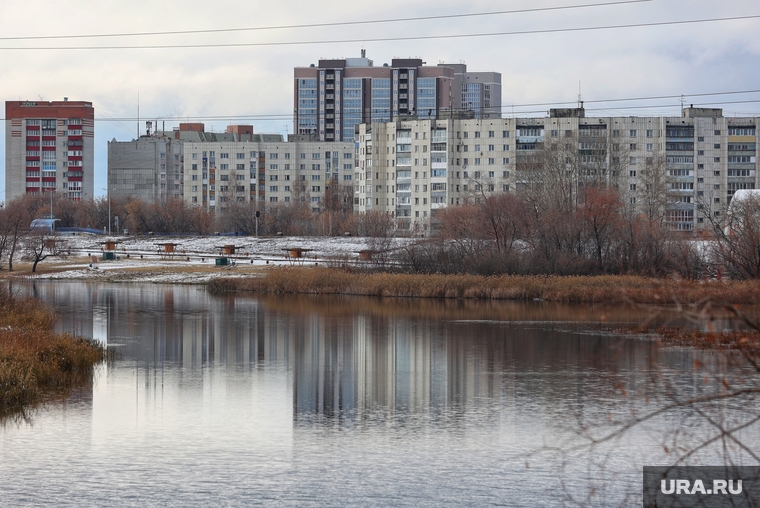 Снег в городе. Курган, зима, набережная  тобола
